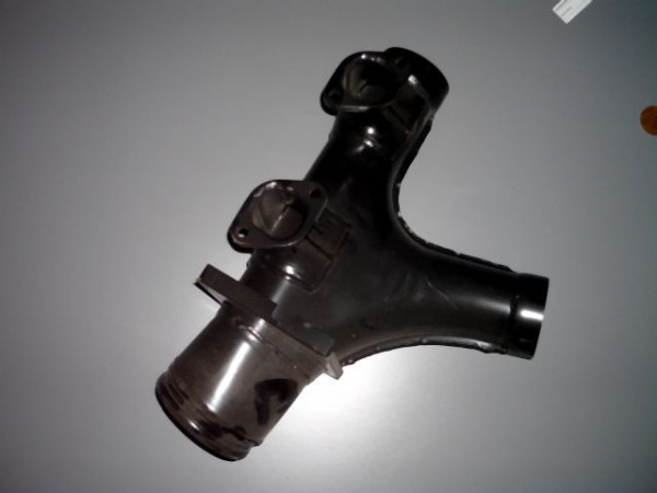 INTAKE MANIFOLD, REAR RH