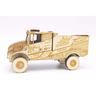 Stavebnice IVECO závodní "Karel" pro Dakar 2020, 1:64