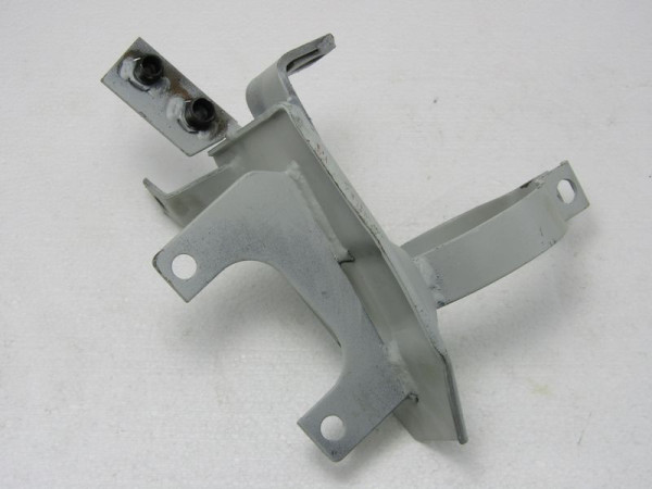 CYLINDER BRACKET, LH